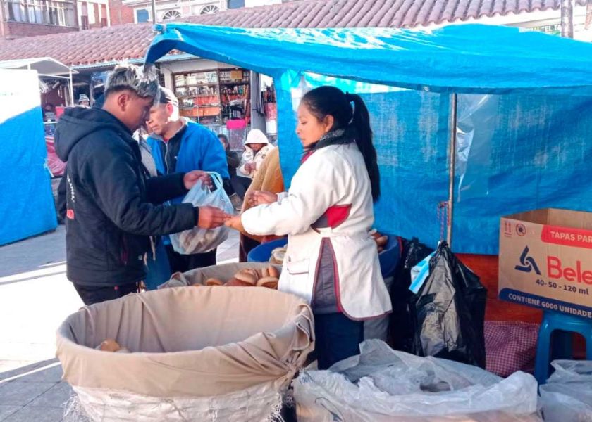 Sube precio del pan de batalla y surge rechazo de la población