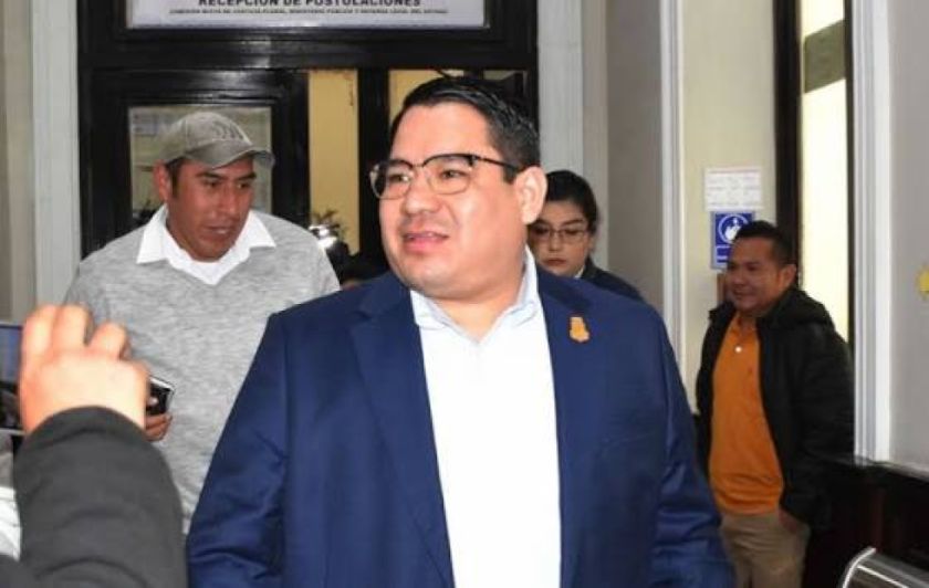 Fiscal General será “garante” en el diálogo entre el Gobierno y la COB