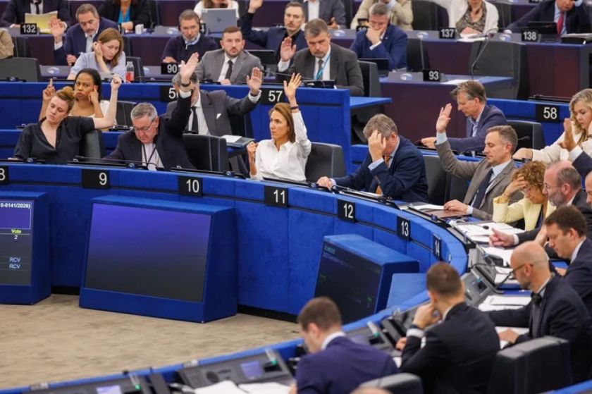 El Parlamento Europeo pide suspender el diálogo entre la UE y Cuba si no se avanza hacia la democracia