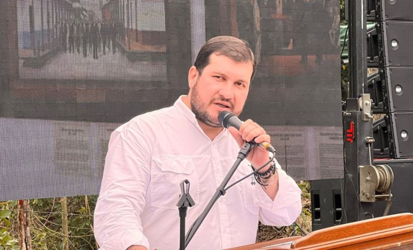 Santa Cruz: Cívicos y exportadores se pronuncian a favor del Estado de Excepción
