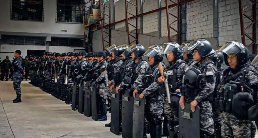 Gobierno anuncia intervenciones progresivas para despejar rutas bajo el Estado de excepción