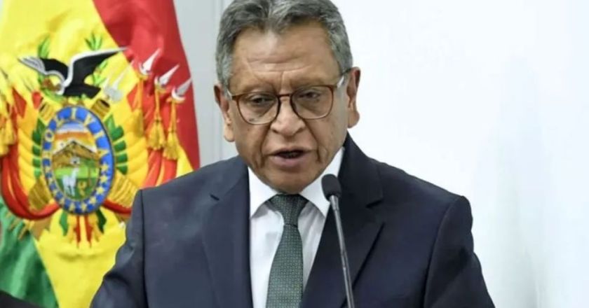 Gobierno afirma que se tomará acciones legales contra responsables de bloqueos