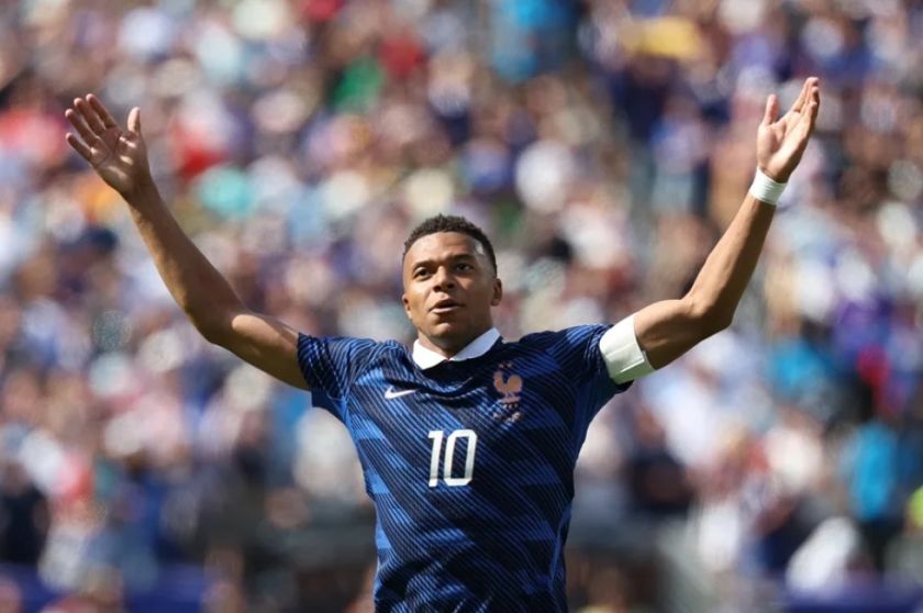 Kylian Mbappé: «Sabía que Messi iba a marcar goles»