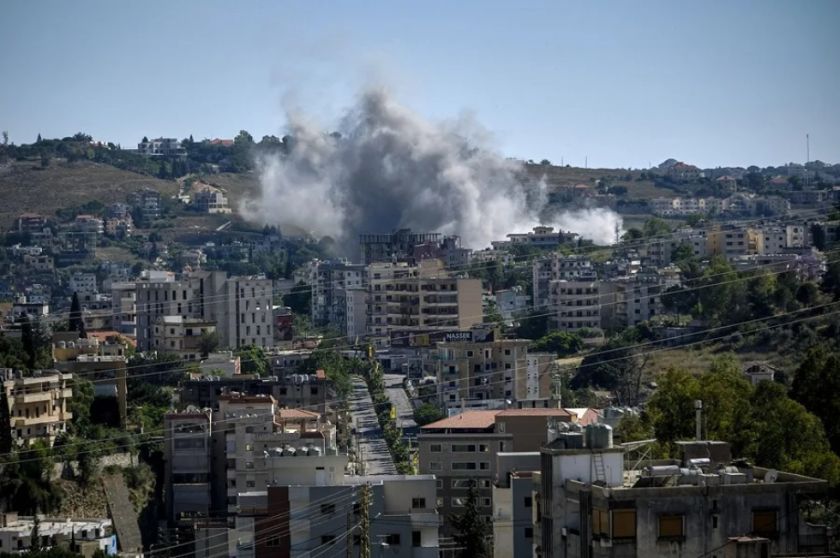Suben a 13 los fallecidos en ataque israelíes contra el sur de Líbano pese a la tregua