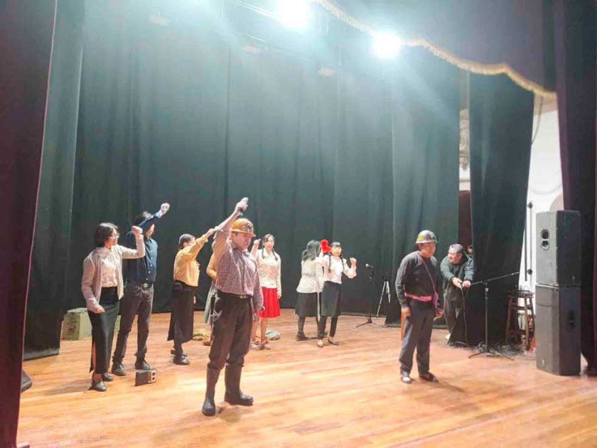 Obra de teatro homenajeó a los héroes de San Juan