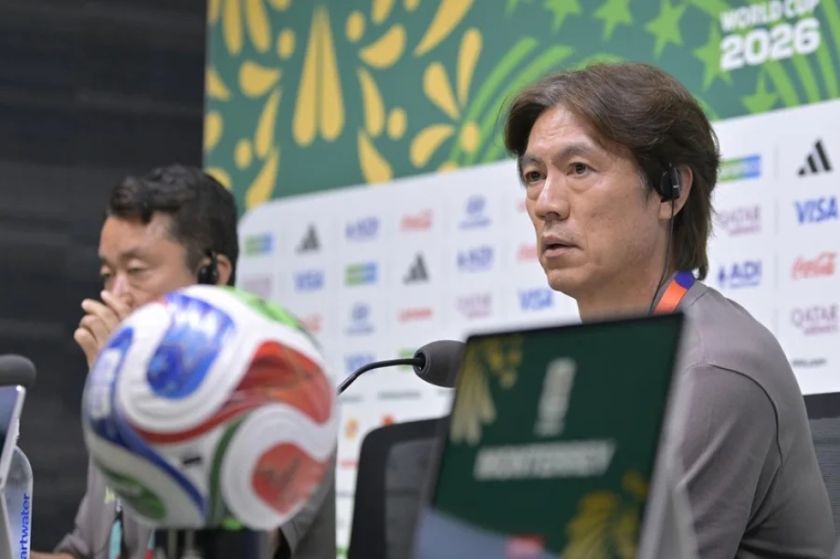 El seleccionador de Corea del Sur dimite por la eliminación del equipo en fase de grupos