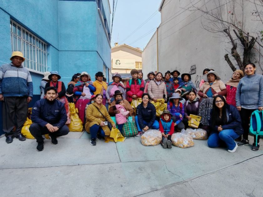 PIL dona más de 94 mil litros de productos lácteos para La Paz y Cochabamba