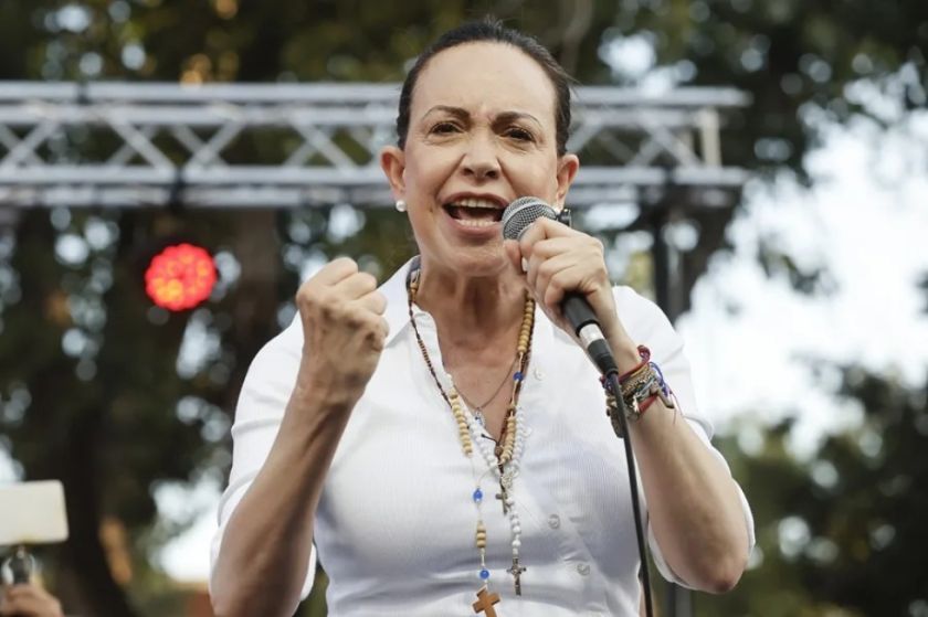 María Corina Machado asegura que el Gobierno cerró el espacio aéreo de Venezuela para impedir su entrada