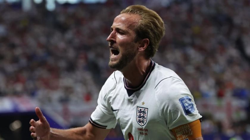 Kane rescata a Inglaterra y cita a México en los octavos de final