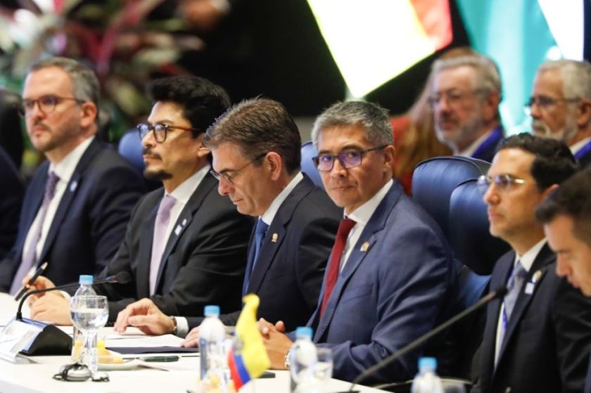 Mercosur: Bolivia cierra su participación con respaldo a la democracia