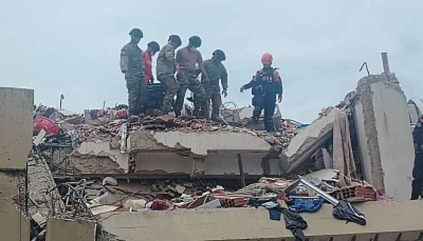 Contingente boliviano recibe Medalla “Héroe de Venezuela” por labores de rescate 