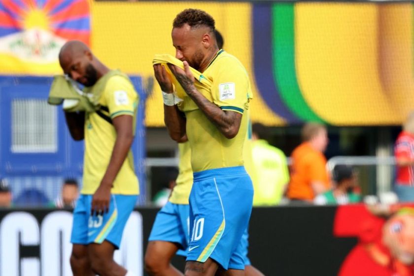 Neymar anuncia su retiro de la selección de Brasil