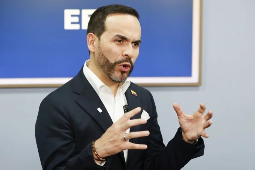 El presidente electo de Colombia destaca una reunión con delegados de EE.UU.