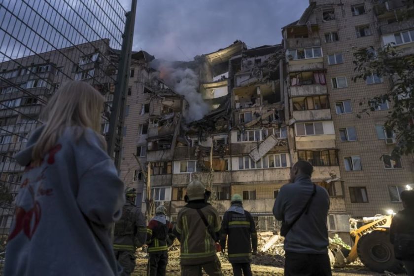 Rusia golpea Kiev con cerca de 30 misiles balísticos en la víspera de la cumbre de la OTAN