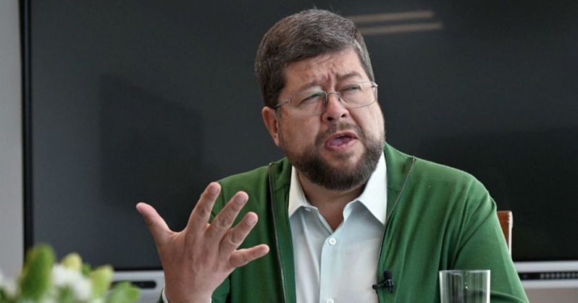 PGE 2026: Samuel Doria Medina acusa al ministro Espinoza de usar “números truchos”