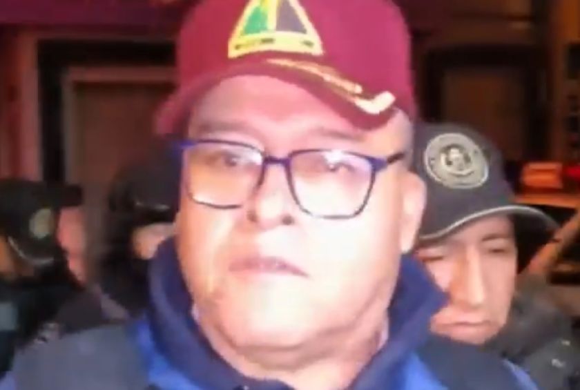 Zúñiga llega a La Paz para el inicio de su juicio por asonada militar en 2024