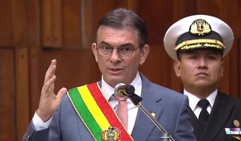Presidente Paz cuestiona que exista “alarma” cuando el dólar sube “diez centavitos”