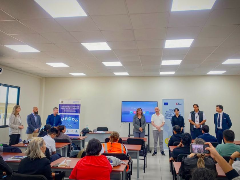 NAABOL informó que refuerza la seguridad migratoria en el Aeropuerto de Viru Viru