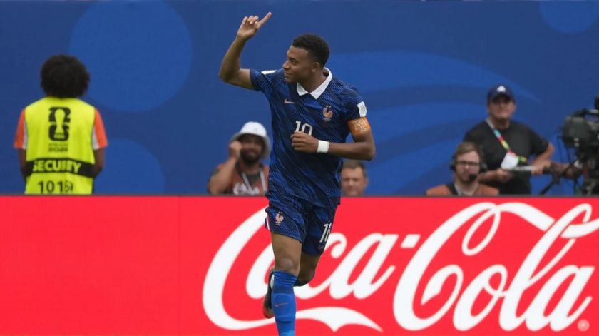Mbappé hace historia: llega a 22 goles en Mundiales y supera a Messi como máximo artillero