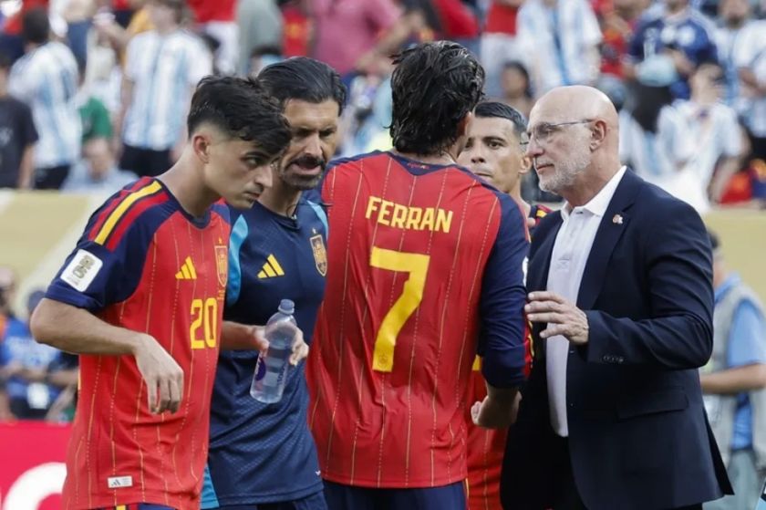 De la Fuente: “Esta generación es un ejemplo para España, juntos somos más fuertes”