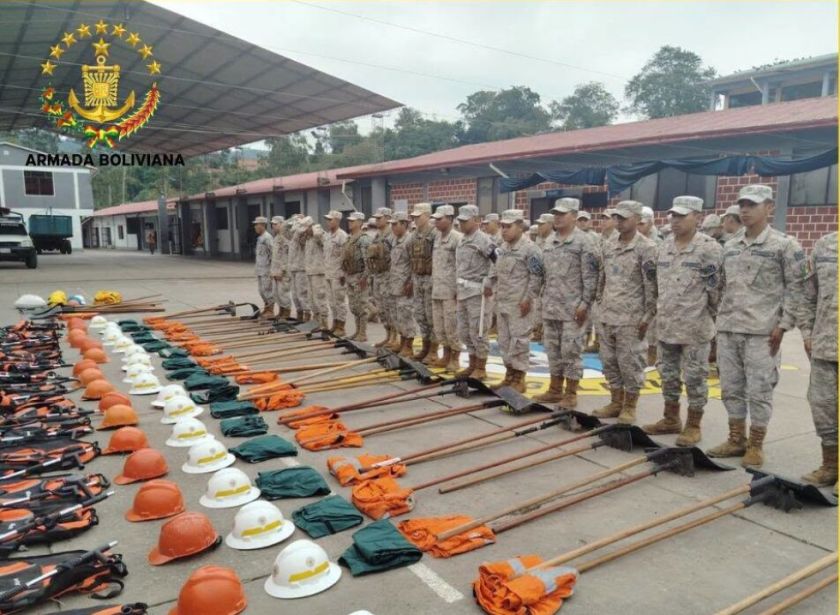 La Armada despliega 70 efectivos navales  para reforzar las labores por incendios en Tarija