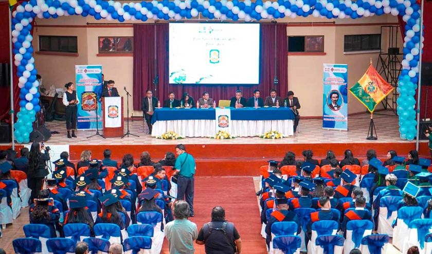 Más de un centenar de educadores alista su egreso de la Esfmea