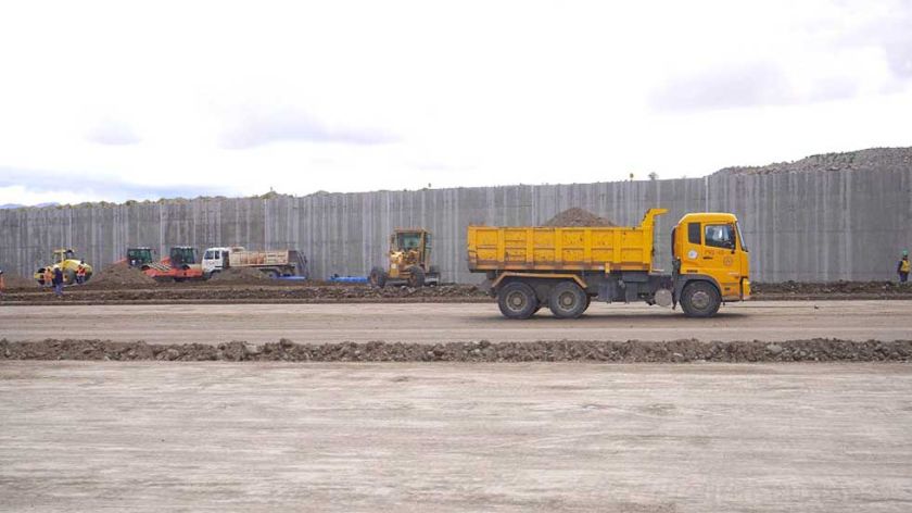 Gobernación ajusta plazos y obras para el arranque del aeropuerto