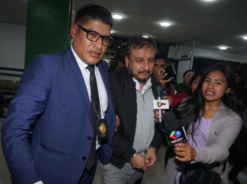 Aprehenden a exministro de Hidrocarburos Mauricio Medinaceli