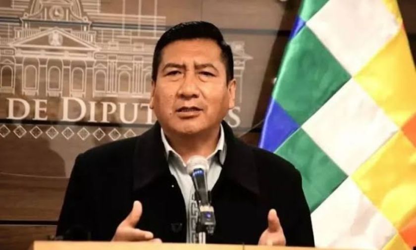 Dictan detención domiciliaria sin salida laboral para el exdiputado Freddy Mamani