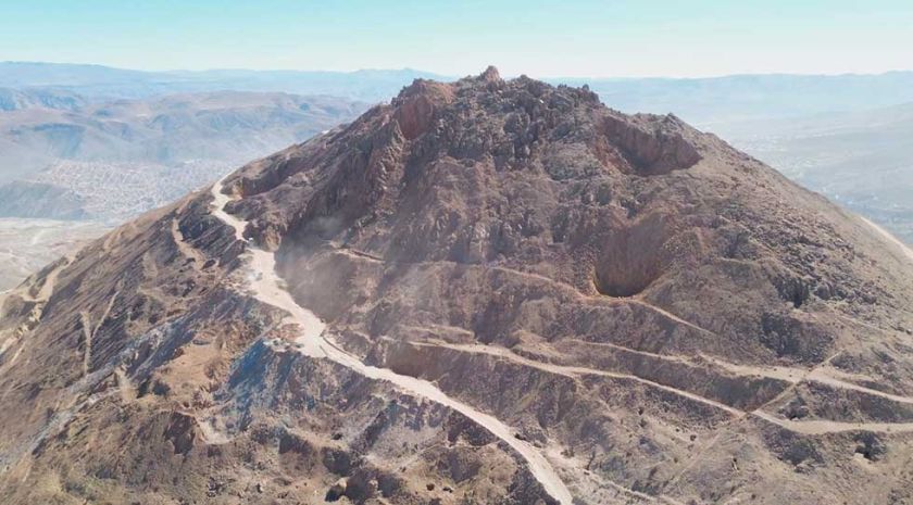 Inspección muestra el aumento  de los hundimientos del Cerro