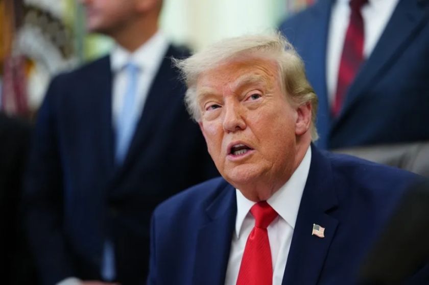 Trump afirma que las conversaciones con Irán se reanudarán este lunes