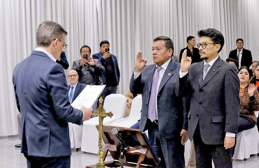 Paz cambia a Lupo por Aramayo y decide eliminar 2 ministerios