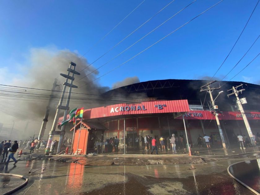 Incendio en Barrio Lindo: Paz instruye a Defensa brindar apoyo a los afectados 