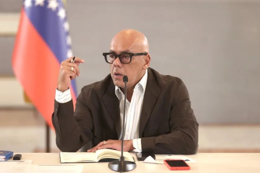 El chavismo y la oposición conversan por segundo día en diálogo por la transición en Venezuela