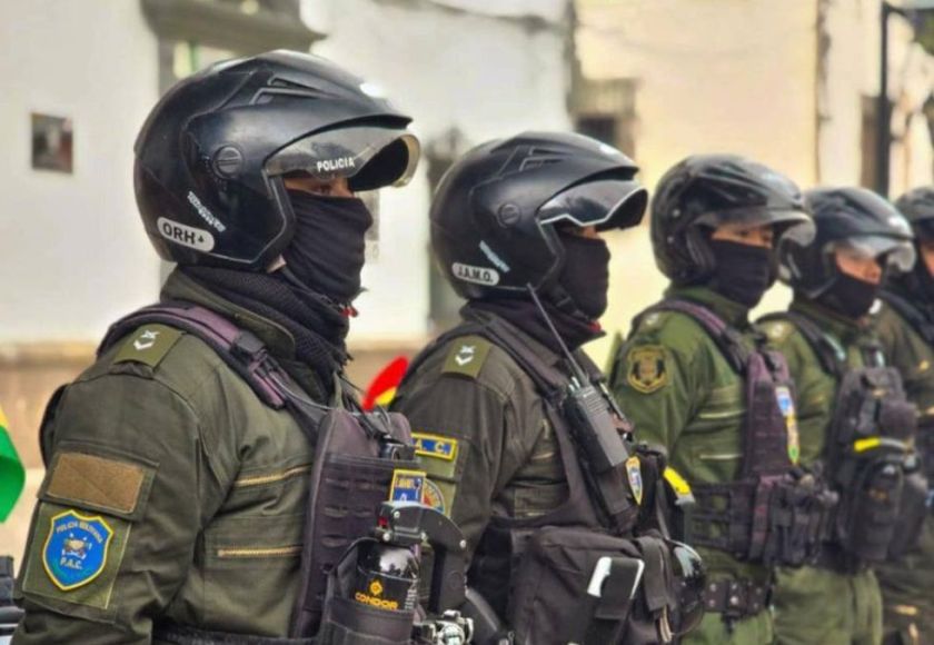 Bolivia sella acuerdo con la Unión Europea para fortalecer a la Policía ante el crimen organizado
