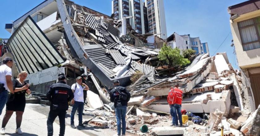 Al menos 265 fallecidos y 496 desaparecidos en el terremoto de Colombia, según el Gobierno