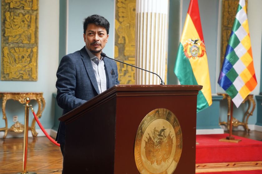 Gobierno responde a propuesta de Tuto y prioriza “soluciones de corto plazo” 