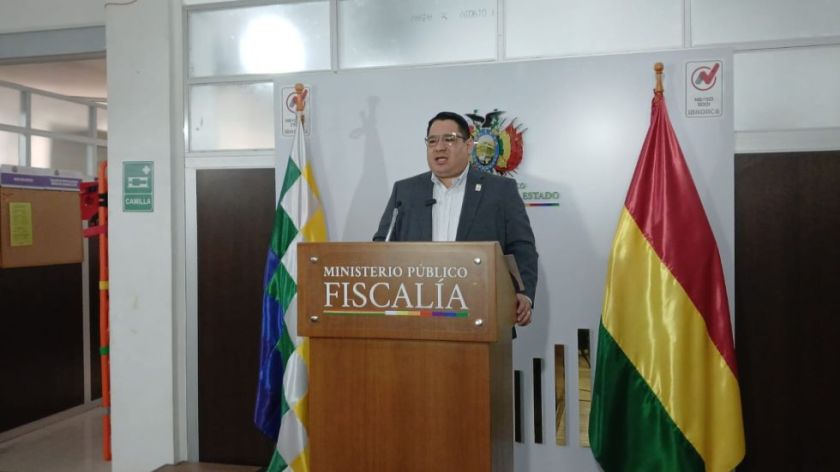 Fiscalía imputa a Fernando Cerimedo y pide su detención preventiva