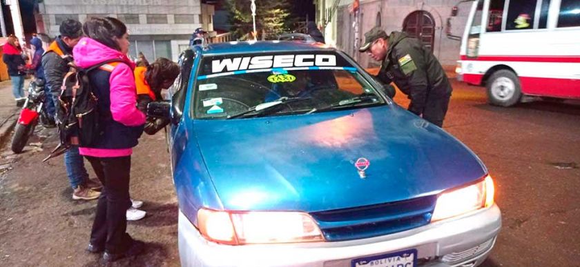 Alcaldía comienza controles para  frenar abusos en pasajes de taxi