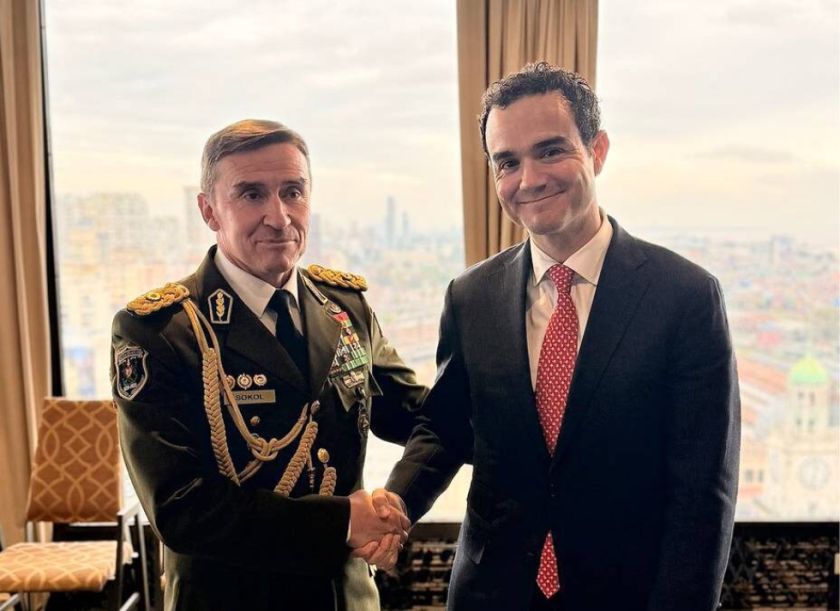 EEUU afirma que la cooperación de seguridad con Bolivia ha “resurgido con fuerza”