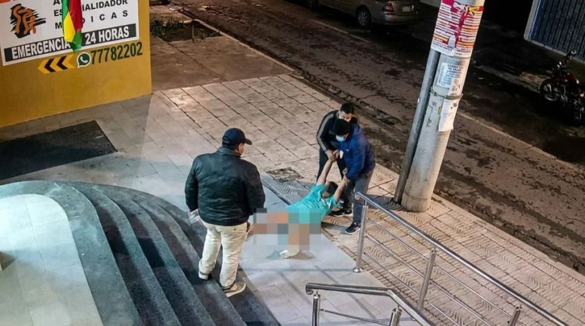 El hombre sacado por la fuerza de una clínica tiene una deuda de Bs 450.000, según la Felcc