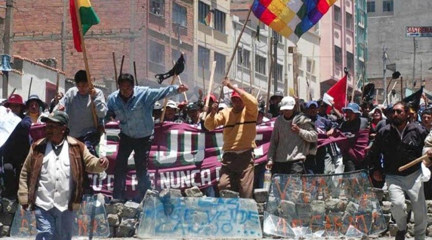 Víctimas de Octubre Negro anuncian medidas contra fallo a favor de Sánchez Berzaín  