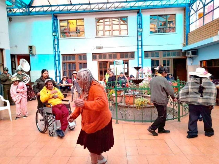 Hoy se recuerda el día de la Dignidad del Adulto Mayor