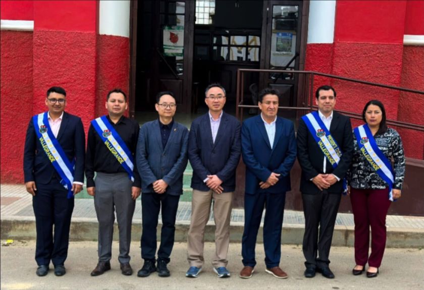 Santa Cruz: Embajador de China visita Vallegrande para impulsar la cooperación