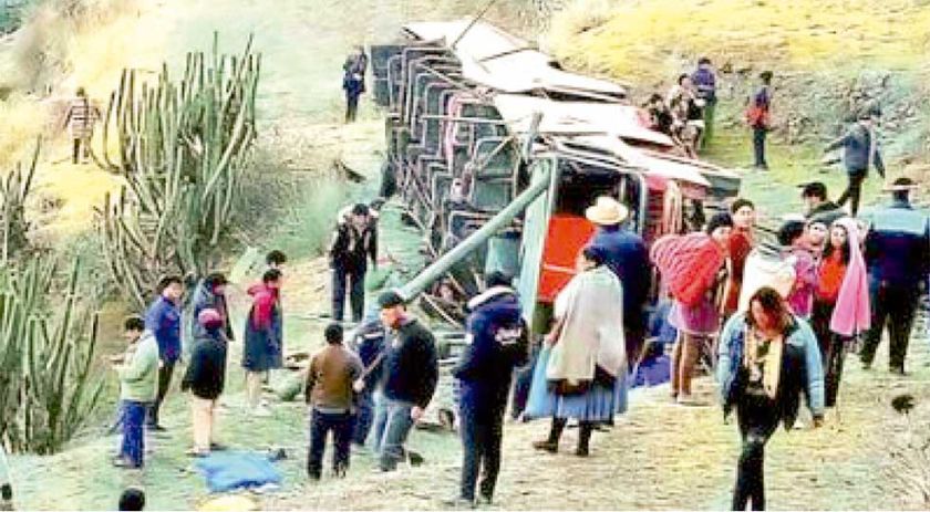 Tres accidentes de tránsito provocan la muerte de siete personas