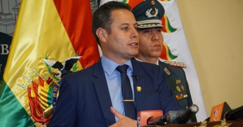 Caso Sokol: Edmand Lara exhibe audio en el que se pide destituir al excomandante