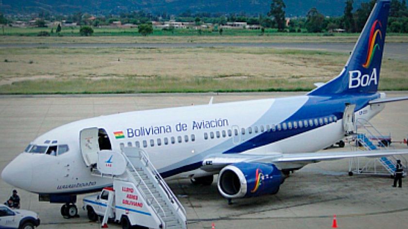 BoA reporta falla en un motor durante despegue de vuelo con destino a Santa Cruz