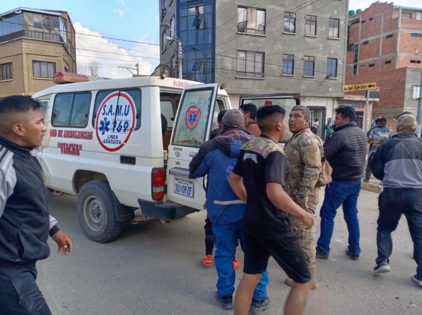 Reportan más de 40 personas heridas tras detonaciones en regimiento en Viacha