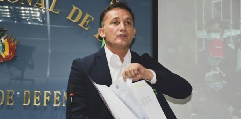 Exministro Luis Fernando López pide volver a Bolivia y exige “un proceso justo”