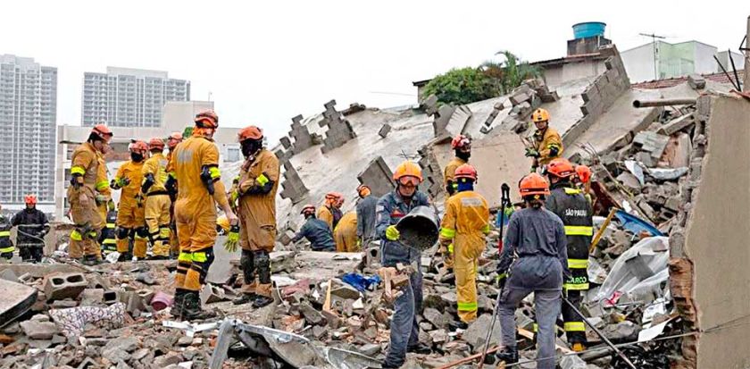 Se desploma un edificio y mueren dos bolivianas